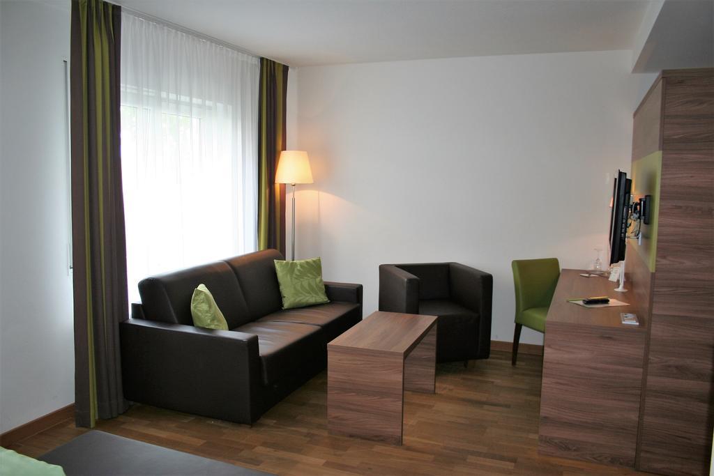 Stadthotel Bernstein Regensburg Exterior photo